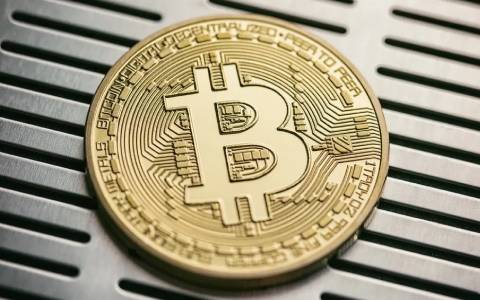 比特币进入中国多少钱一个，btc现在什么价格